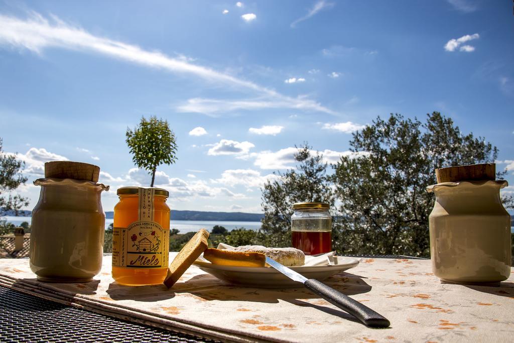 Agriturismo Parco Di Canuleio - Con Vista Sul Lago Bolsena Bagian luar foto